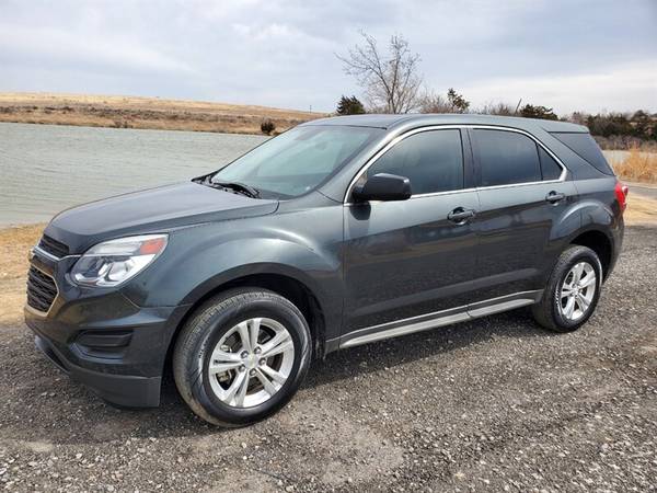 2017 Chevrolet Equinox 1OWNER 88K ML NEW TIRES WELL MAINT & CLEAN CAR for sale in Other, KS – photo 2