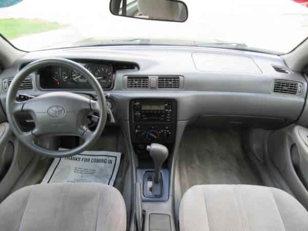 2000 Toyota Camry LE - cars & trucks - by dealer - vehicle... for sale in Marion, IA – photo 22