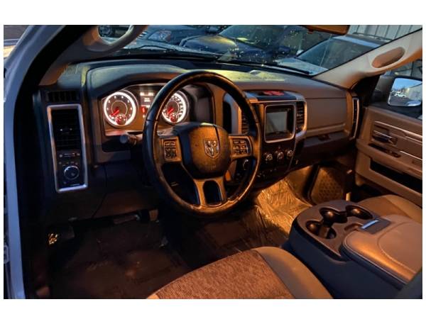 2014 Ram 1500 RAM BIG HORN QUAD CAB 4X4 !! 1 Tacoma tundra f150 -... for sale in Troutdale, OR – photo 19