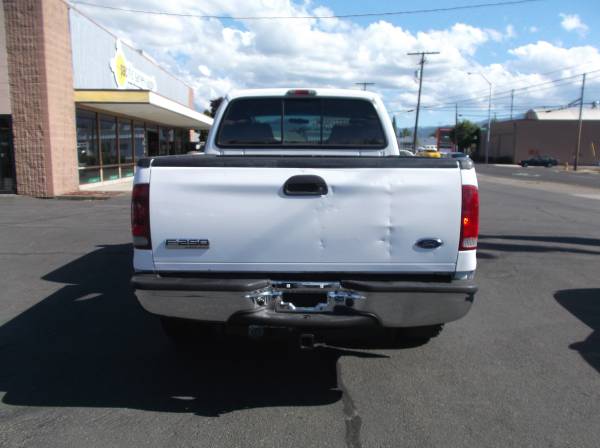 2005 FORD F250 CREW CAB (((ONE OWNER)))(((DIESEL))) for sale in Medford, OR – photo 4