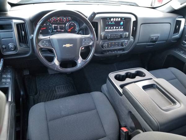 2018 *Chevrolet* *Silverado 1500* *DOUBLE CAB ONE OWNER - cars &... for sale in Vicksburg, MS – photo 15