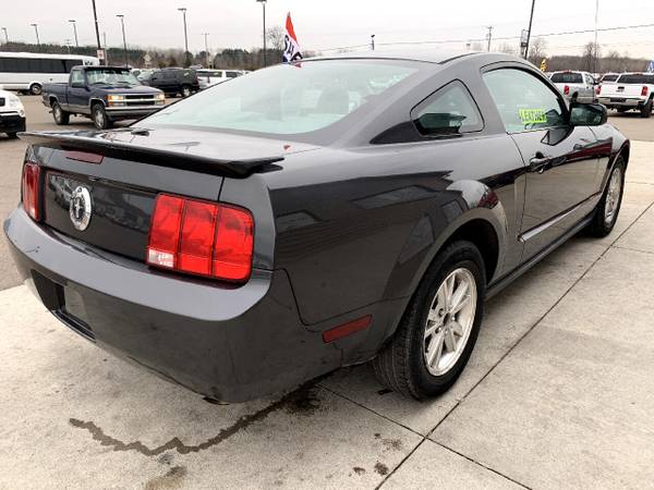 2007 Ford Mustang 2dr Cpe Premium - cars & trucks - by dealer -... for sale in Chesaning, MI – photo 4