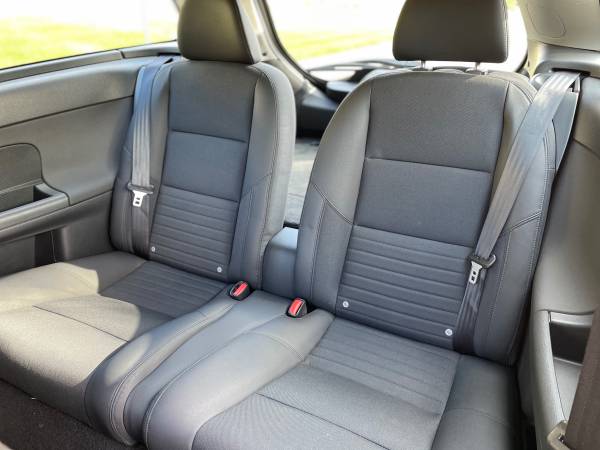 2010 Volvo C30 T5 Clean Title 15 Service Records 6 Speed Manual for sale in Irvine, CA – photo 17