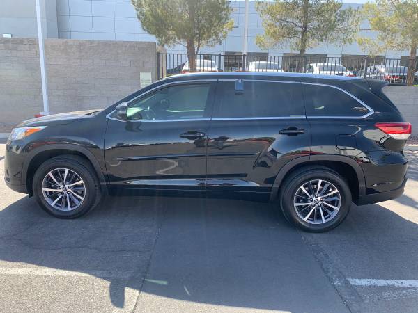 2018 Toyota Highlander! - - by dealer - vehicle for sale in Las Vegas, NV – photo 2