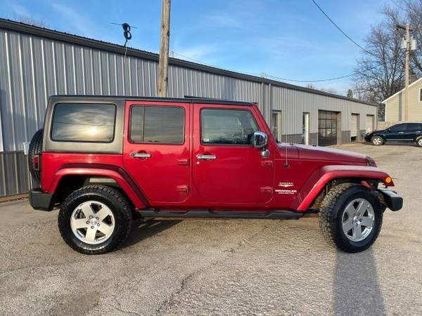 2011 Jeep Wrangler Unlimited 4WD 4dr Sahara - cars & trucks - by... for sale in CENTER POINT, IA – photo 3