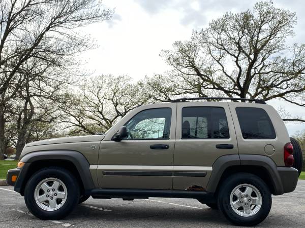 2006 JEEP LIBERTY SPORT 4WD V6 - - by dealer - vehicle for sale in Shakopee, MN – photo 7