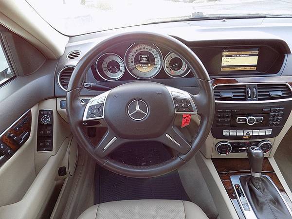 2012 MERCEDES C300 LUXURY 4MATIC~CLEAN! EZ FINANCING AVAIL! - cars &... for sale in Crystal, MN – photo 13