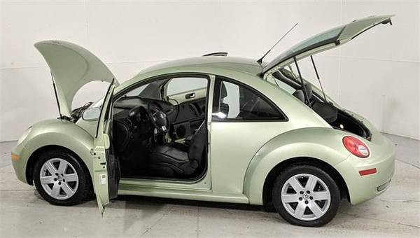 2007 Volkswagen New Beetle VW 2dr Manual Coupe - cars & trucks - by... for sale in Salem, OR – photo 15
