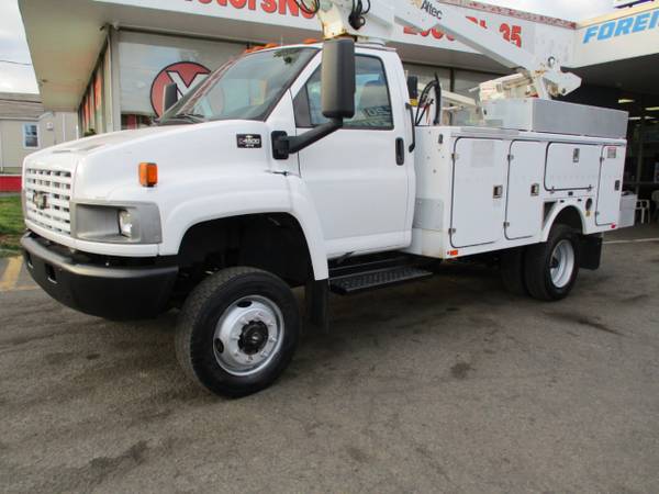 2008 Chevrolet CC4500 SERVICE BODY TRUCK GAS 8 1L ENGINE 4X4 for sale in south amboy, VT – photo 3