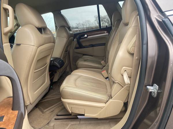 2009 Buick Enclave CXL AWD - cars & trucks - by owner - vehicle... for sale in Grand Rapids, MI – photo 10