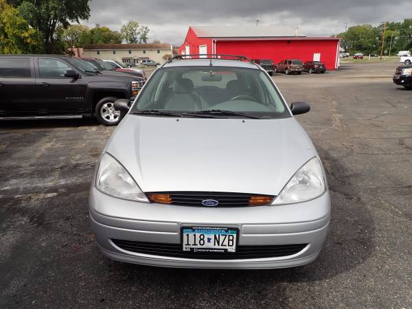 2001 Ford Focus SE 4dr Wagon for sale in Savage, MN – photo 2