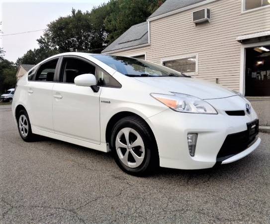 2015 Toyota Prius IV Four All Power Great on Gas Clean IPOD Hybrid -... for sale in Hampton Falls, MA – photo 2