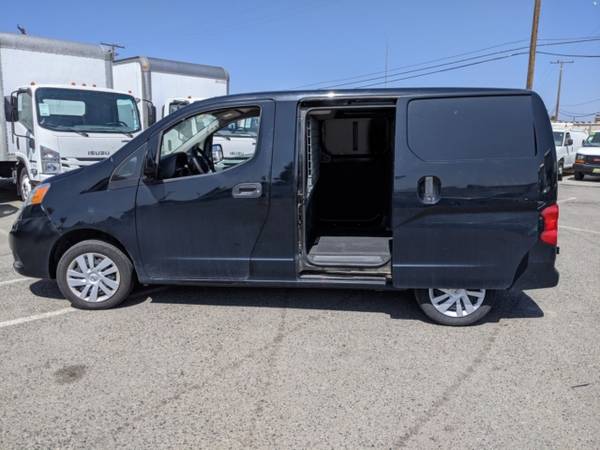 2017 Nissan NV200 Compact Cargo Cargo Mini Van with Bulkhead - cars for sale in Fountain Valley, CA – photo 4