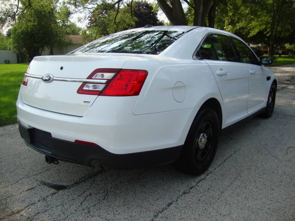 2013 Ford Taurus Detective Interceptor (Low Miles/Excellent... for sale in Deerfield, IA – photo 8