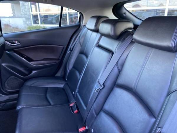 2017 Mazda Mazda3 5-Door - - by dealer - vehicle for sale in Grand Junction, CO – photo 21
