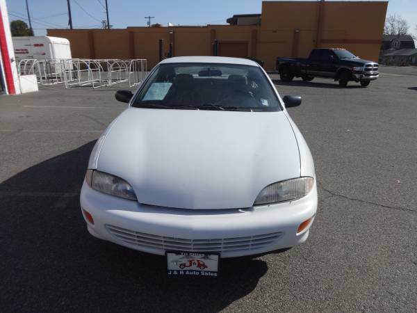 1997 CHEVROLET CAVALIER - - by dealer - vehicle for sale in Kennewick, WA – photo 3