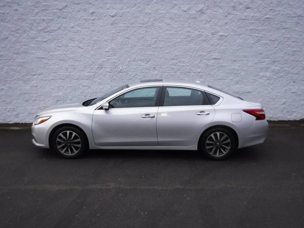 2017 Nissan Altima 2 5 SV - - by dealer - vehicle for sale in Vancouver, OR – photo 5