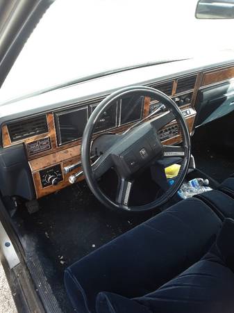 1986 Lincoln Town Car - cars & trucks - by owner - vehicle... for sale in Galion, OH – photo 3