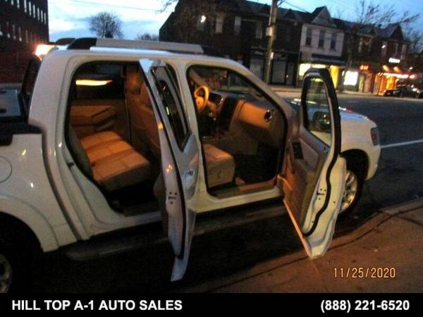 2007 Ford Explorer Sport Trac 4WD 4dr V8 Limited Pickup - cars &... for sale in Floral Park, NY – photo 12