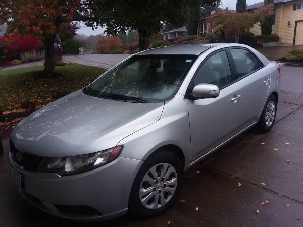 2010 Kia Forte, Low Mileage, Good Condition for sale in Corvallis, OR – photo 2