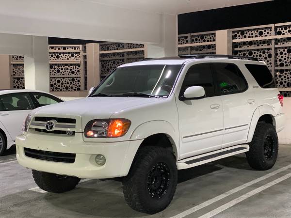 TOYOTA SEQUOIA LIMITED. 4X4. LOW MILES. for sale in Folsom, CA – photo 4