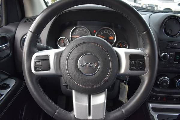 2016 Jeep Compass dark slate gray for sale in Watertown, NY – photo 9