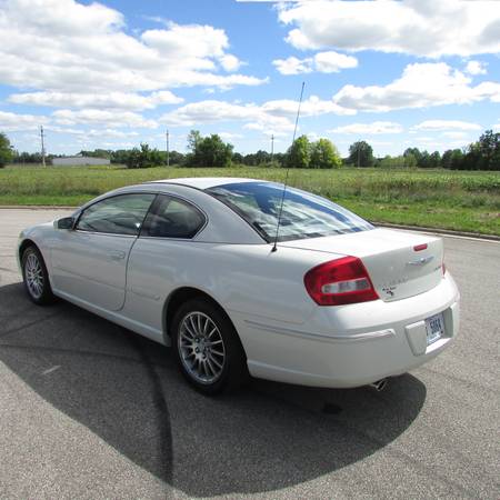 2004 CHRYSLER SEBRING LIMITED - cars & trucks - by dealer - vehicle... for sale in BUCYRUS, OH – photo 7