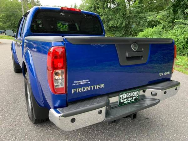 2013 Nissan Frontier SV Crew Cab 4x4 - Low Miles - We Finance ! for sale in Tyngsboro, MA – photo 7