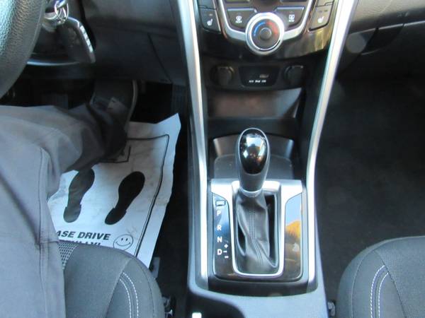 2013 Hyundai Elantra GT - cars & trucks - by dealer - vehicle... for sale in Rockford, IL – photo 23