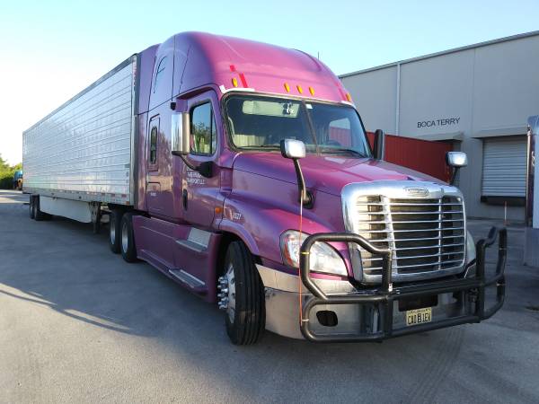 Freightliner Cascadia, 2013 year, 627 K miles, semi truck - cars &... for sale in south florida, FL – photo 14