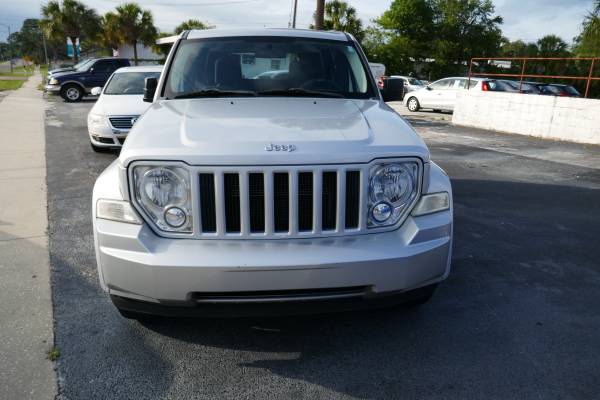 2009 JEEP LIBERTY SPORT 4X4 - 83K MILES - - by dealer for sale in Clearwater, FL – photo 2