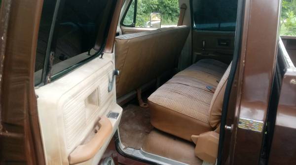 Square body crew cab Chevy c30 - cars & trucks - by owner - vehicle... for sale in West Plains, MO – photo 6