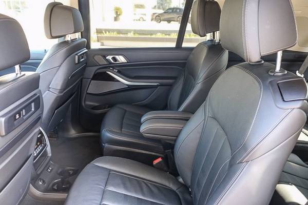 2019 BMW X7 xDrive50i - - by dealer - vehicle for sale in Santa Barbara, CA – photo 17