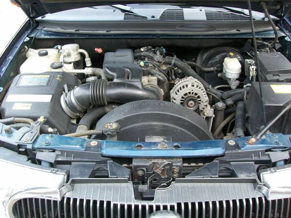 2004 Buick Rainier CXL - cars & trucks - by owner - vehicle... for sale in Forest Lake, MN – photo 11