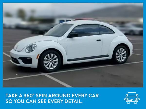 2017 VW Volkswagen Beetle 1 8T S Hatchback 2D hatchback Black for sale in Oak Park, IL – photo 3