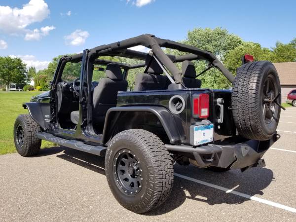 2012 Jeep Wrangler Unlimited, 4dr, AUTO, Freedom Top, Upgraded & CLEAN for sale in Saint Paul, MN – photo 10
