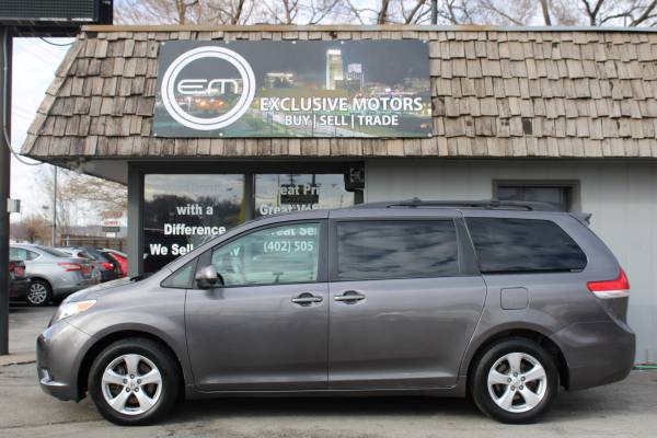 2012 Toyota Sienna LE 7 Passenger, Van, Only 55k, Great Price - cars... for sale in Omaha, NE – photo 2
