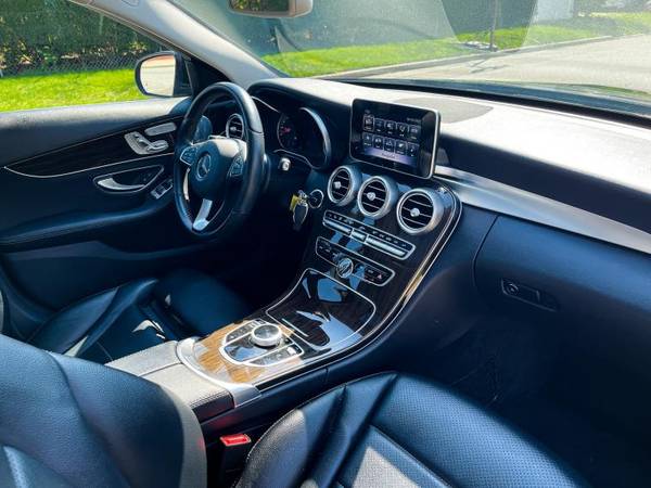2018 Mercedes-Benz C-Class C 300 4MATIC Sedan - - by for sale in Westbury , NY – photo 9