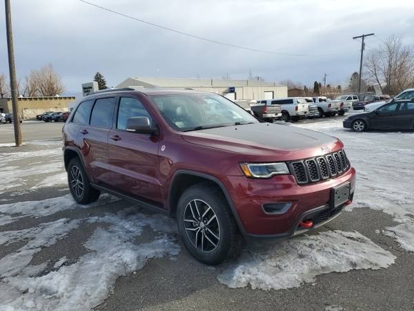 2017 Jeep Grand Cherokee Trailhawk - - by dealer for sale in LIVINGSTON, MT – photo 3