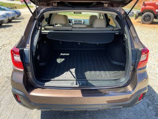 2019 Subaru Outback 2 5i Limited/CLEAN TITLE - - by for sale in Asheville, NC – photo 13