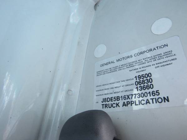2007 Izuzu GMC Box Truck Diesel 18ft 19, 999 - - by for sale in Pacific, WA – photo 13