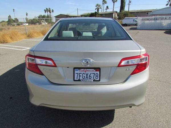 **** 2014 Toyota Camry LE Sedan 4D **** ) - cars & trucks - by... for sale in Modesto, CA – photo 5