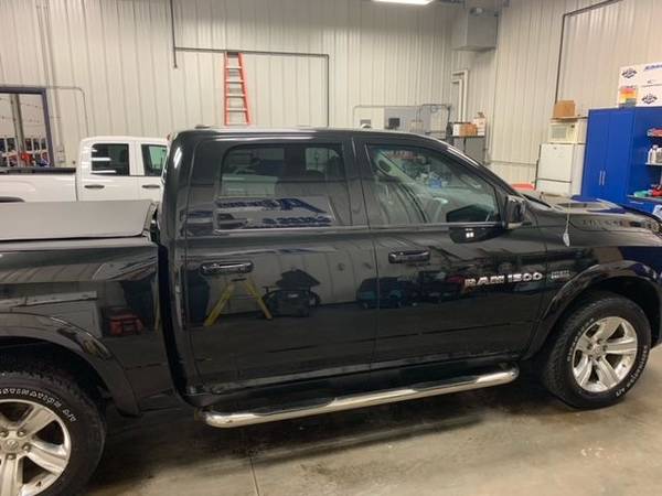 2011 Ram 1500 Crew Cab - - by dealer - vehicle for sale in Sioux Falls, IA – photo 4