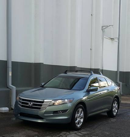 Opal Sage Green 2010 Honda Crosstour EX-L/AWD/98K/Records for sale in Raleigh, NC – photo 2