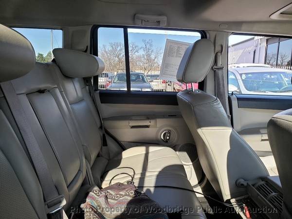 2007 *Jeep* *Commander* *4WD 4dr Limited* Gold - cars & trucks - by... for sale in Woodbridge, District Of Columbia – photo 12
