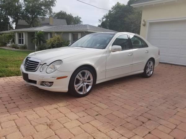 2007 mercedes E350 4matic BEAUTIFUL WHITE W/ TAN!! STUNNING - cars &... for sale in New Port Richey , FL – photo 2