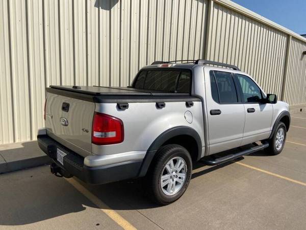 2008 Ford Explorer Sport Trac // ALL WHEEL DRIVE // CELAN CARFAX for sale in Clearwater, KS – photo 3