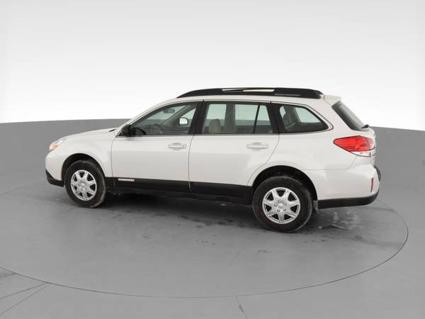 2012 Subaru Outback 2.5i Wagon 4D wagon White - FINANCE ONLINE -... for sale in Atlanta, GA – photo 6