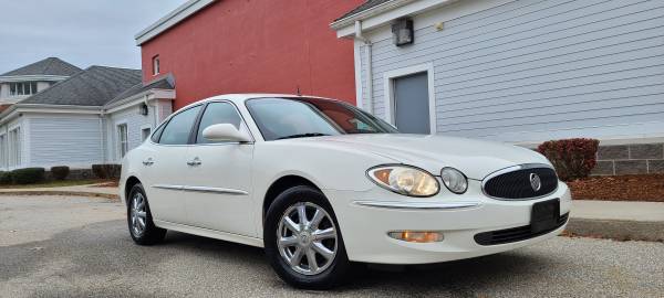 //05 Buick Lacrosse CXL 170k// - cars & trucks - by dealer - vehicle... for sale in East Hartford, CT – photo 3