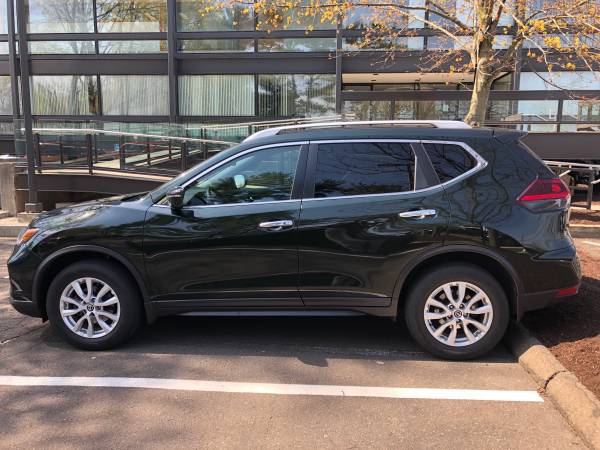 2018 Nissan Rogue SV for sale in North Haven, CT – photo 2